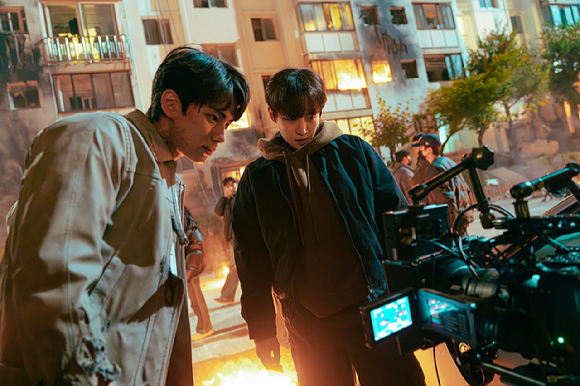 캐셔로 [사진=넷플릭스 ]