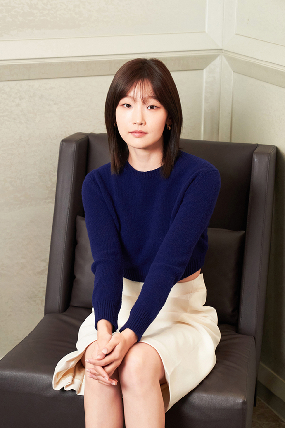 배우 박소담이 영화 '경주기행' 인터뷰에 앞서 포즈를 취하고 있다. [사진=롯데엔터테인먼트]