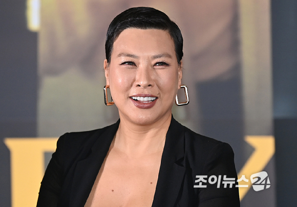 배우 정영주가 8일 오후 서울 송파구 신천동&nbsp;롯데시네마 월드타워점에서 열린 영화 '프로젝트 Y' 언론시사회에 참석하고 있다. [사진=곽영래 기자]