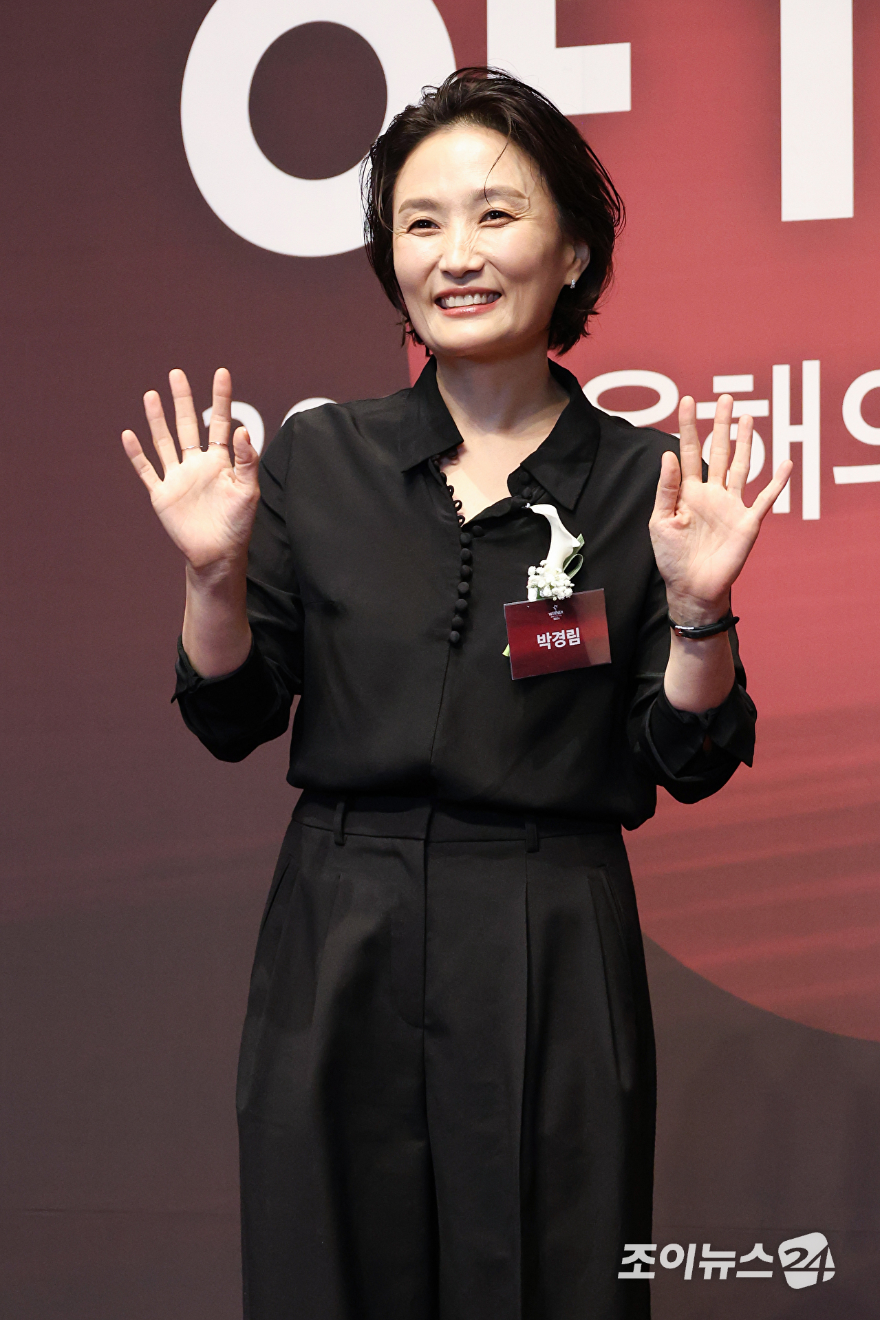방송인 박경림이 1일 오전 서울 중구 신라호텔에서 진행된 '2026 올해의 브랜드 대상' 포토월 행사에 참석해 포즈를 취하고 있다. [사진=문수지 기자]