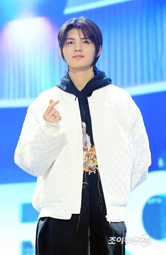 그룹 아크 도하가 18일 오후 서울 마포구 SBS프리즘타워 공개홀에서 열린 아크(ARrC) 미니 2집 'nu kidz: out the box(뉴 키즈: 아웃 더 박스)'발매 기념 미디어 쇼케이스에 참석하고 있다. [사진=정소희 기자]