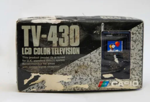 故 다이애나 왕세자비의 사진 위로 빗방울이 떨어지고 있다. [사진=연합뉴스]