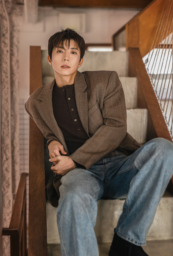 [조이人] 장우영 &quot;7년만 솔로 신보, 갈증에 목 타들어가…새 출발하는 기분&quot;