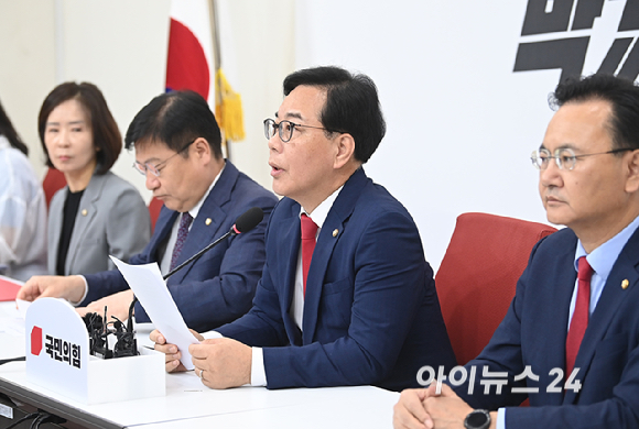 송언석 국민의힘 공동선거대책위원장이 18일 서울 여의도 국회에서 지방선거 현안 관련 기자간담회를 하고 있다. [사진=곽영래 기자]