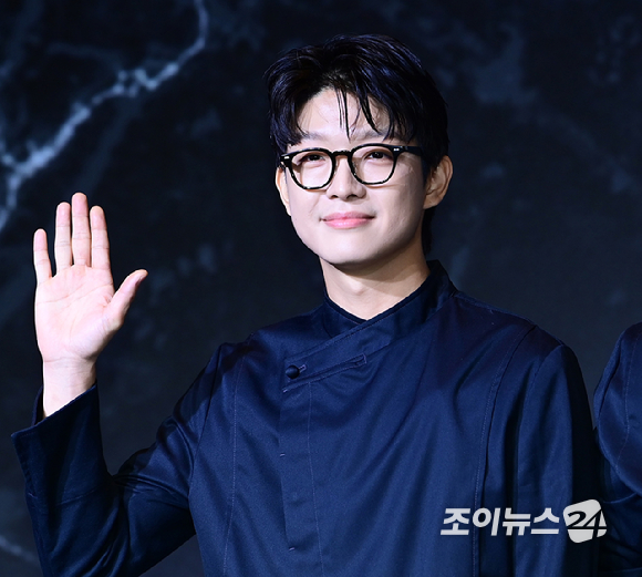 &apos;흑백&apos; 트리플스타, 횡령 의혹 혐의없음 불송치 &quot;근거 없는 루머 법적 대응&quot;(전문)