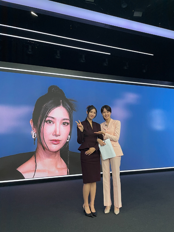 &apos;골든&apos; 이재, &apos;뉴스룸&apos; 떴다⋯컬래버하고픈 K팝 스타 누구