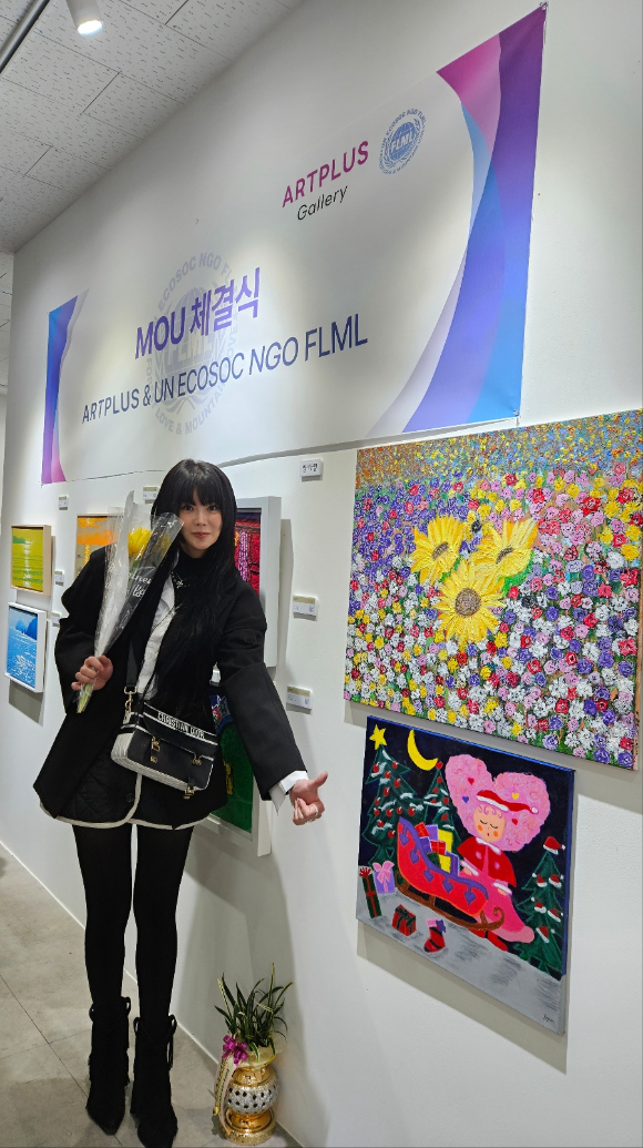 조관우, 양하영, 최성희 프로필. [사진=아트플러스갤러리, 윤스토리엔터테인먼트]