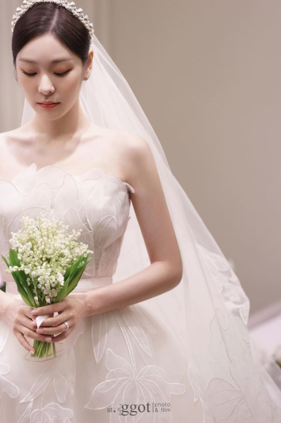 피겨여왕 김연아와 가수 고우림이 백년가약을 맺었다. [사진=세인트 지지오티 인스타그램]