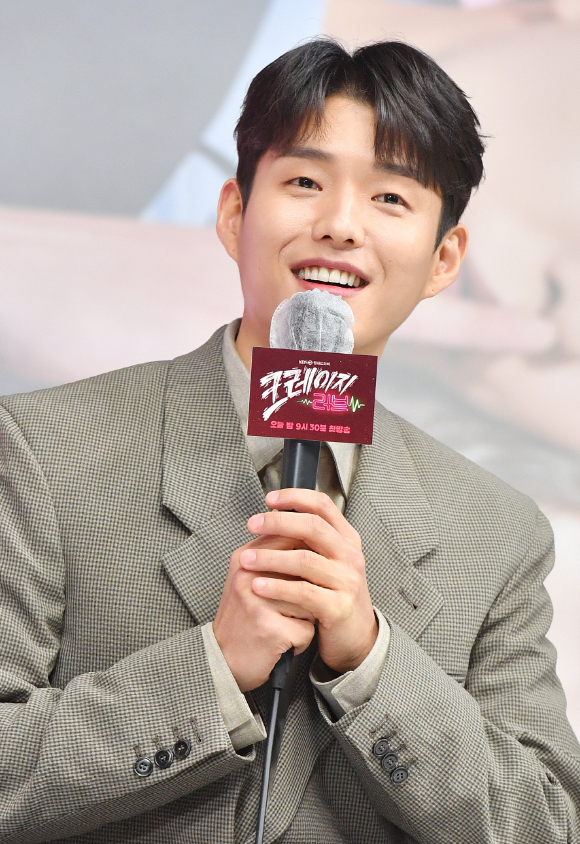 [포토]하준, '친해지려고 열심히 노력했어요'