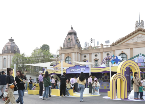 에버랜드에 마련된 '갤럭시 스튜디오 포토' 전경. [사진=삼성전자]