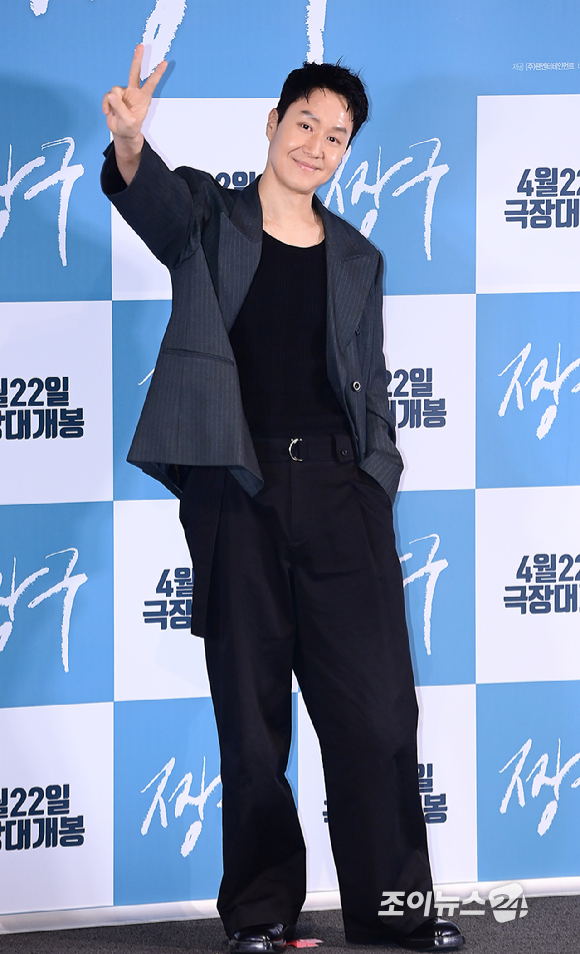 배우 정우가 16일 서울 CGV 용산아이파크몰에서 열린 영화 '짱구'(정우&middot;오성호 공동 연출) 언론시사회에 참석하고 있다. [사진=정소희 기자]