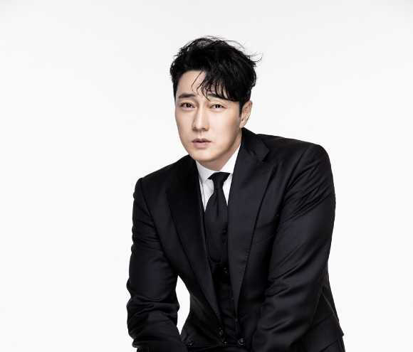 소지섭 출격 &apos;김부장&apos;, 2026년 방송 확정…정체 숨긴 공작원 변신