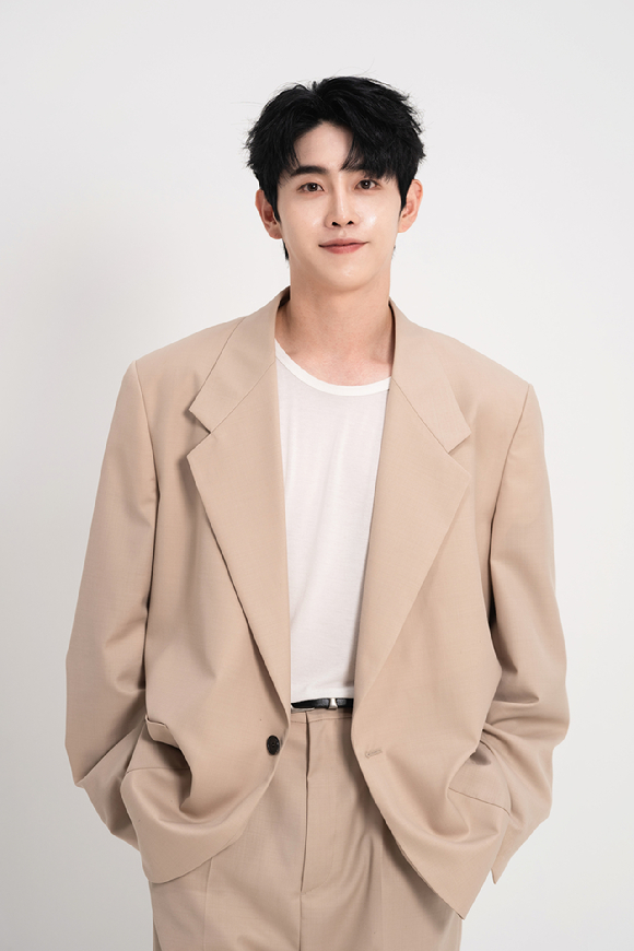 가수 박현호 프로필. [사진=스타잇엔터테인먼트]