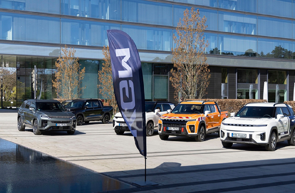 KGM이 지난 2월 독일에서 딜러 콘퍼런스를 가진데 이어 기자단과 인플루언서를 초청해 시승 행사를 갖고 시장 공략에 박차를 가했다. [사진=KGM]