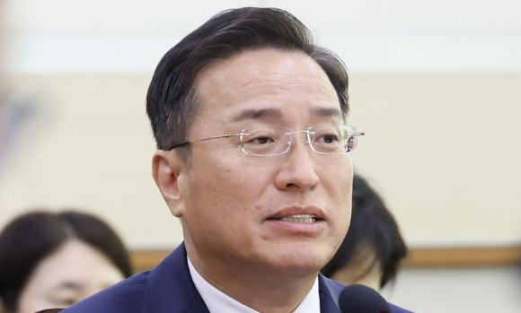 이정현 검찰총장 직무대행이 22일 국회 법제사법위원회에서 열린 공소청(구 대검찰청)에 대한 국정감사에서 의원 질의에 답하고 있다. 2026.10.22 [사진=연합뉴스]
