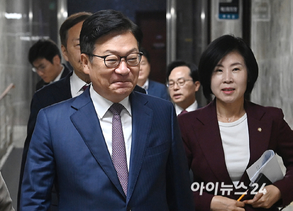 정점식 국민의힘 원내대표가 20일 서울 여의도 국회에서 열린 국정감사대책회의에 참석하고 있다. [사진=곽영래 기자]