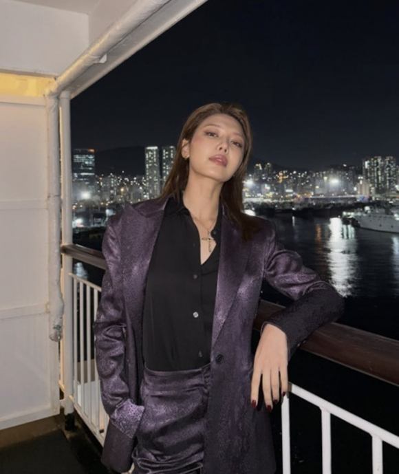 수영 [사진=수영 SNS]