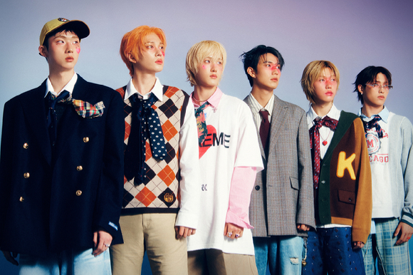 피원하모니, 첫 영어 앨범 美 주요 매체 조명 &quot;항상 진화하는 팀&quot;