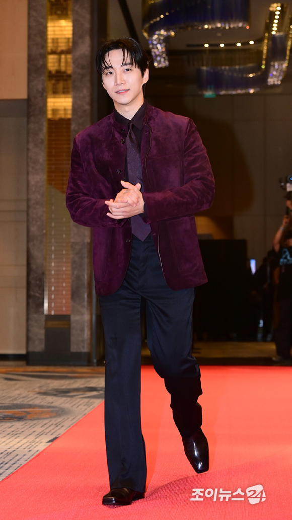 배우 이준호(2PM 준호)가 15일 오후 서울 종로구 포시즌스 호텔에서 열린 제20회 유방암 인식 항상 캠페인 자선 행사 'LOVR YOUR'에 참석하고 있다. [사진=정소희 기자]