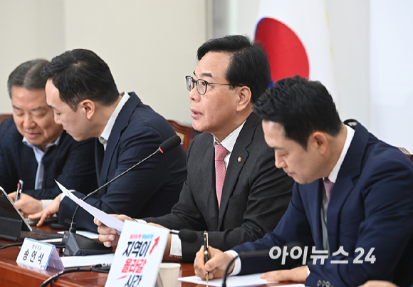 송언석 국민의힘 원내대표가 23일 서울 여의도 국회에서 열린 최고위원회의에서 발언하고 있다. [사진=곽영래 기자]