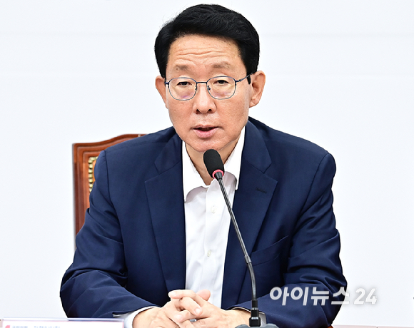 김상훈 정책위의장이 9일 오전 서울 여의도 국회에서 열린 플랫폼 공정경쟁 촉진 및 티몬·위메프사태 재발방지 입법방향 당정협의회에서 발언하고 있다. [사진=곽영래 기자]