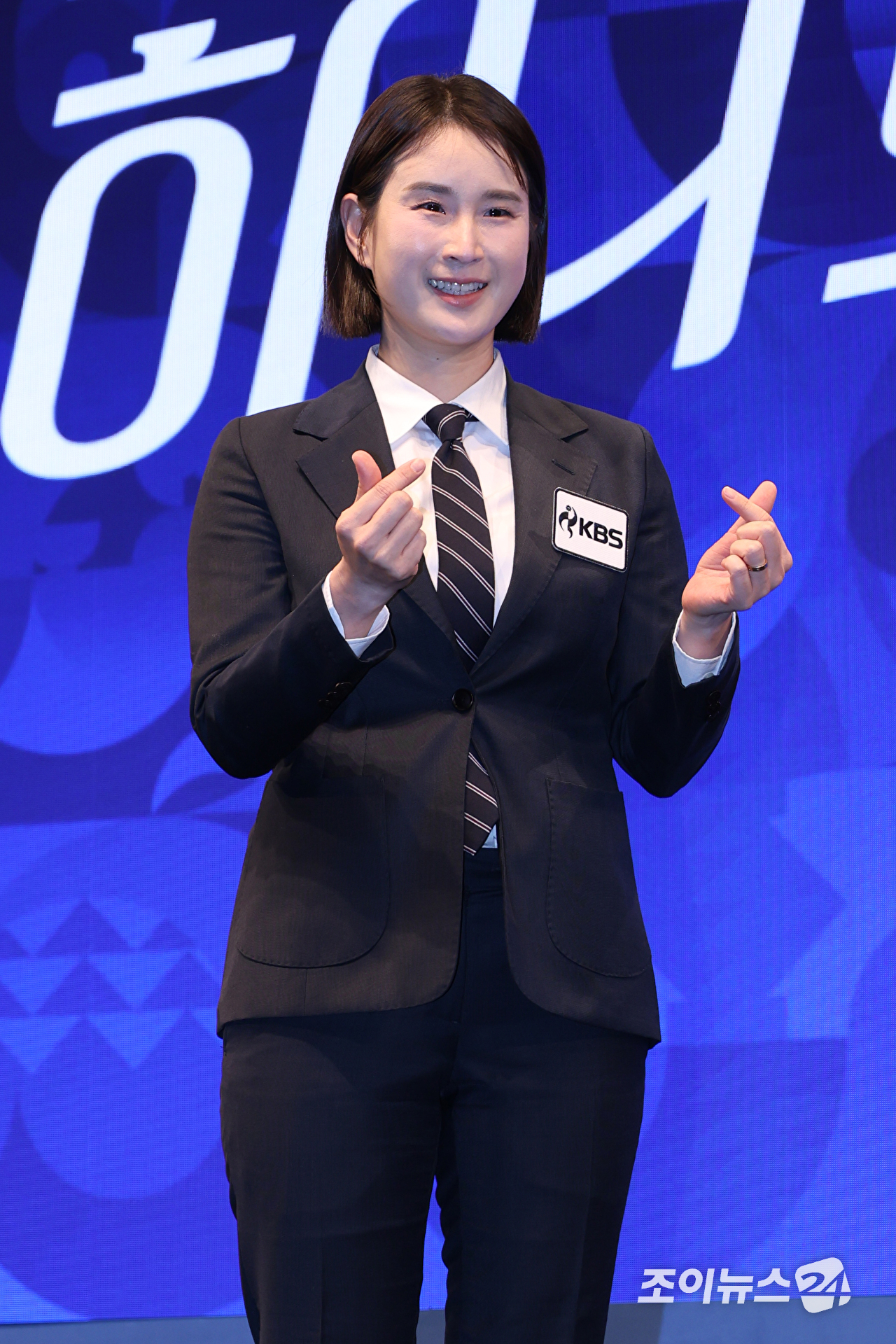 기보배 해설위원이 28일 오후 서울 영등포구 여의도동 KBS아트홀에서 진행된 '2026 아이치-나고야 아시안게임' 제작발표회에 참석해 포즈를 취하고 있다. [사진=문수지 기자]