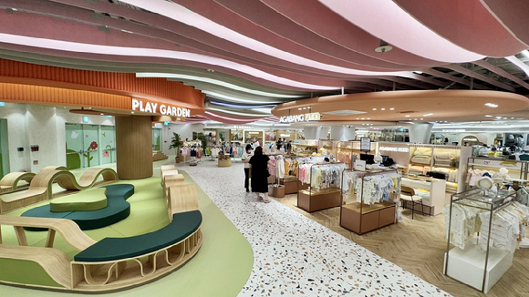 시흥 프리미엄 아울렛 The S Mall 내 유아동 전문관 '키즈블라썸' 내부. [사진=신세계사이먼]