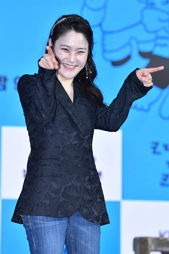 첼로연주가 겸 지휘자 장한나가 10일 오전 서울 영등포구 여의도동 KBS별관에서 진행된 KBS 2TV 새 예능프로그램 '크레이지 리치 코리안' 제작발표회에 참석해 포즈를 취하고 있다. [사진=문수지 기자]