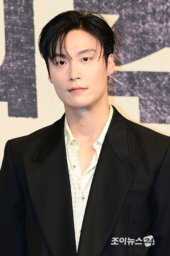 배우 신예은-김다미-허남준이 11일 오후 서울 구로구 신도림 더 링크 호텔에서 열린 JTBC 새 토일극 '백번의 추억' 제작발표회에 참석하고 있다. [사진=정소희 기자]