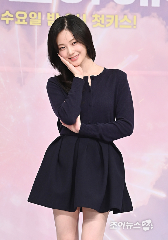 배우 우다비가 5일 오후 서울 목동 SBS에서 열린 '키스는 괜히 해서!' 제작발표회에서 포토타임을 갖고 있다. [사진=곽영래 기자]