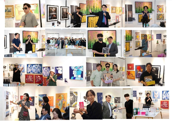 제4회 뷰티동화 전시회 '내가 듣는 음악' 특별기획전에 참여한 작가들이 기념 사진을 촬영하고 있다. [사진=윤스토리엔터테인먼트, G-ART, 배기열융합예술원,]