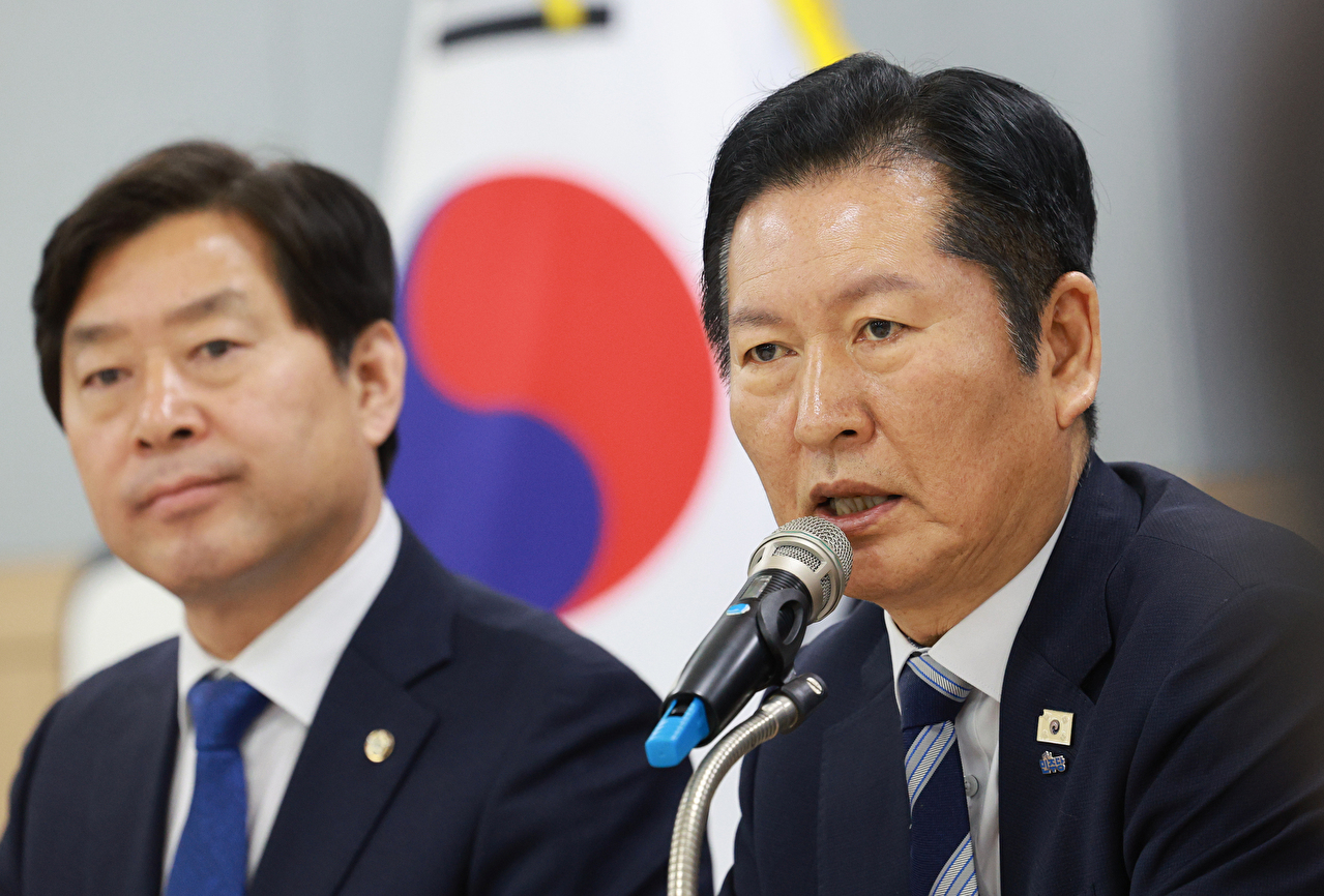 박영재 법원행정처장이 지난 25일 서울 서초구 대법원에서 열린 전국법원장회의에 참석하고 있다. 2026.2.25 [공동취재] [사진=연합뉴스]