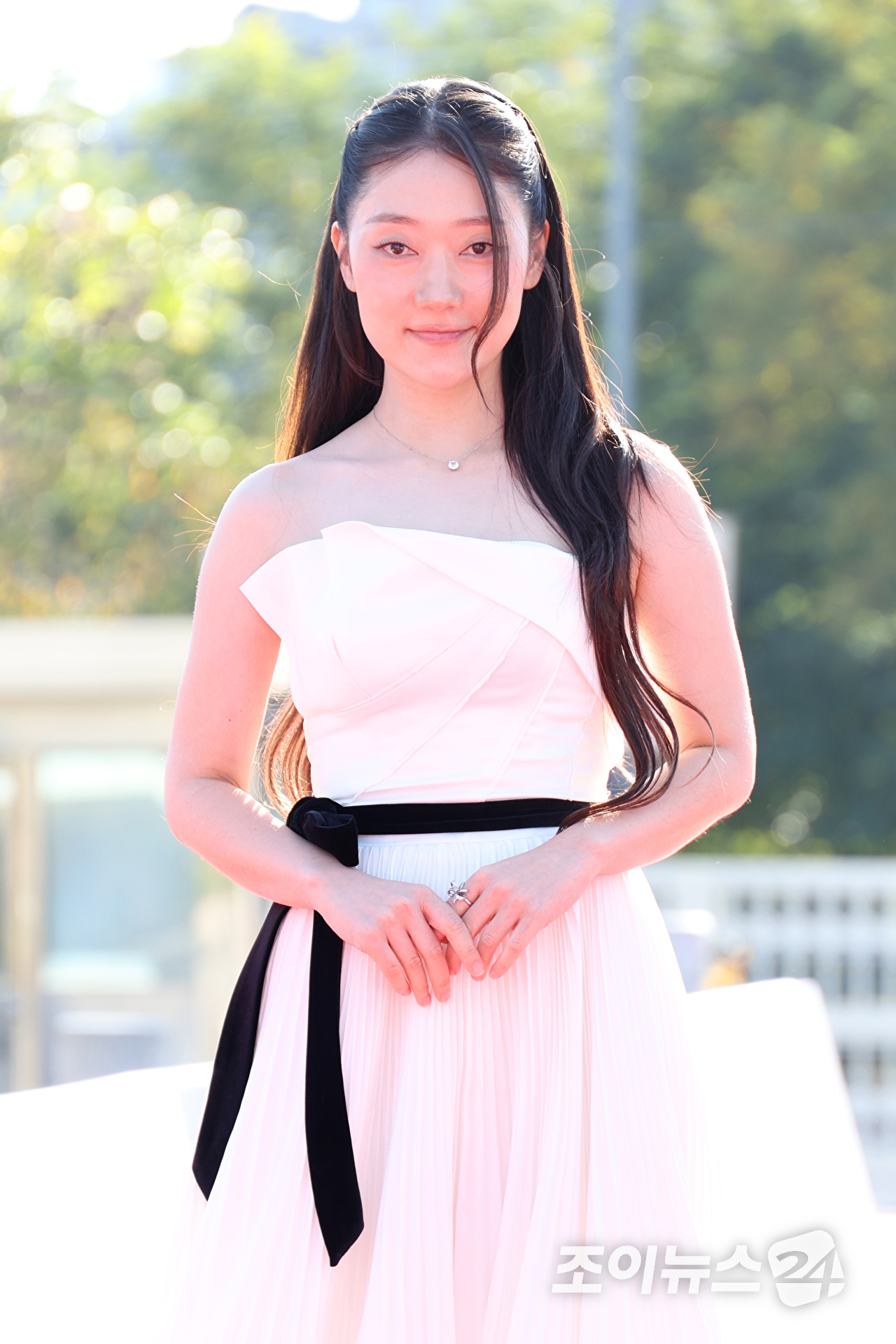 [포토] 박경혜 '화이트 드레스로 이미지 변신 성공'