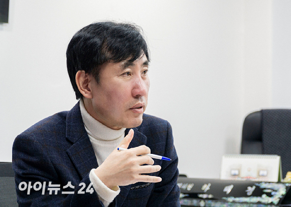 하태경 국민의힘 의원이 6일 서울 여의도 국회 의원회관에서 아이뉴스24와 인터뷰를 갖고 있다. [사진=박정민 기자]