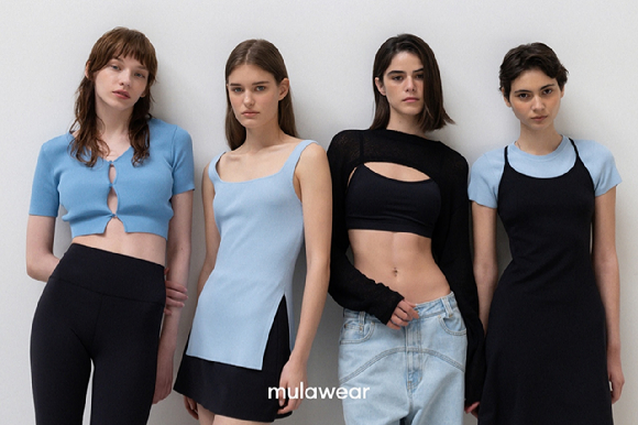 뮬라웨어 대표 화보컷. [사진=뮬라웨어]