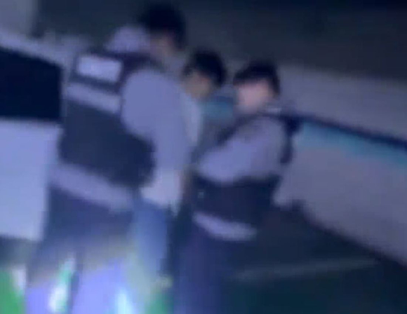 현직 경찰관이 미성년자와 성매매를 시도하다 경찰에 적발됐다. 사진은 해당 현장. [사진=SBS 보도화면 캡처]