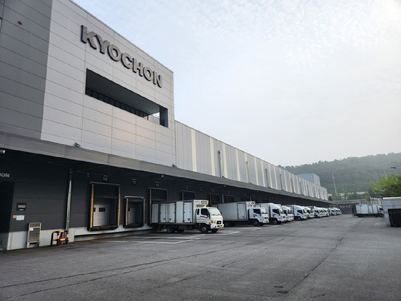 교촌에프앤비 수도권 물류센터 전경. [사진=교촌에프앤비]