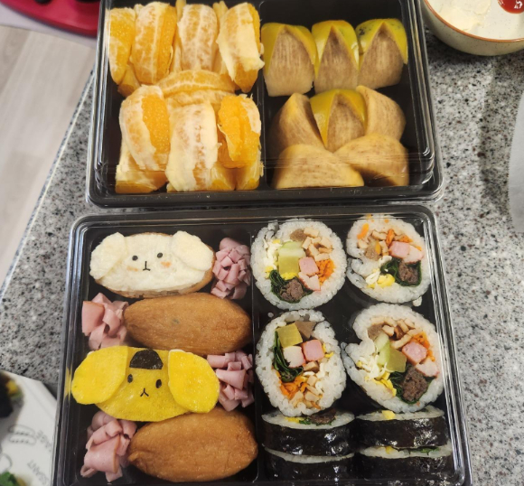 A씨와 아이들이 남긴 반성문. [사진=온라인 커뮤니티]