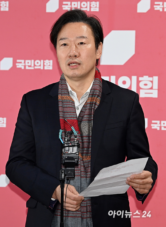 박수민 국민의힘 의원이 17일 서울 여의도 국회에서 서울시장 출마 선언을 하고 있다. [사진=곽영래 기자]