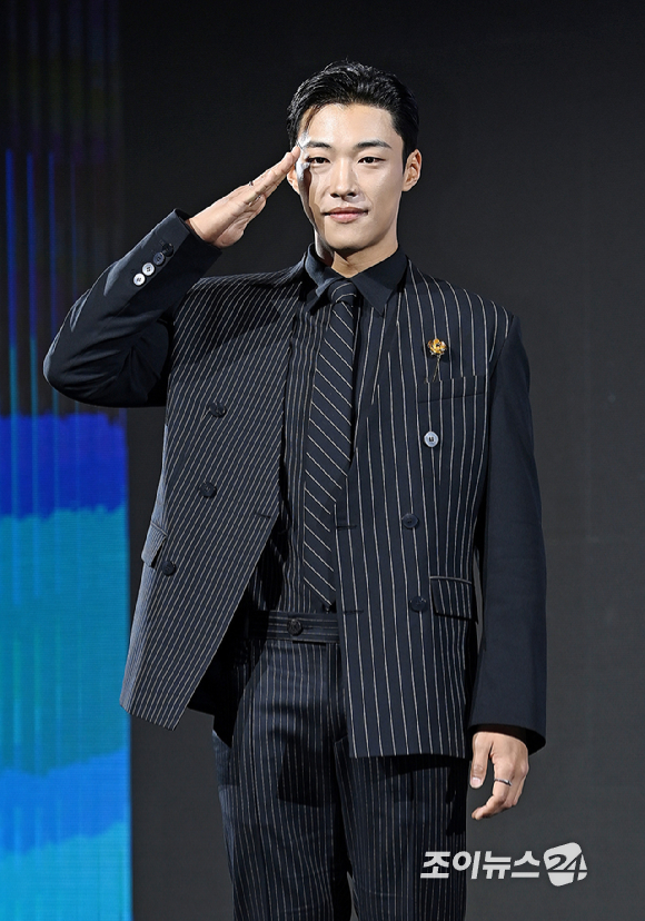 배우 우도환이 15일 서울 강남구 그랜드 인터컨티넨탈 서울 파르나스에서 열린 디즈니+ '메이드 인 코리아' 제작발표회에서 포즈를 취하고 있다. [사진=곽영래 기자]