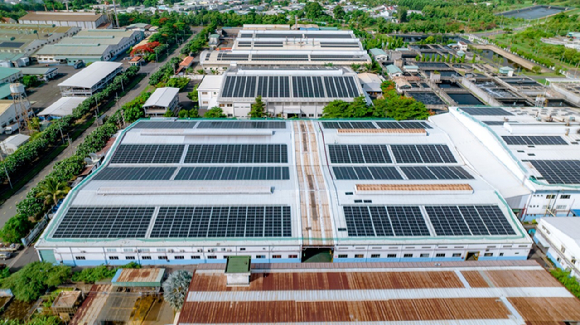 SK에코플랜트가 구축한 1MW 규모 삼일 비나 공장 지붕태양광 전경 [사진=SK에코플랜트]