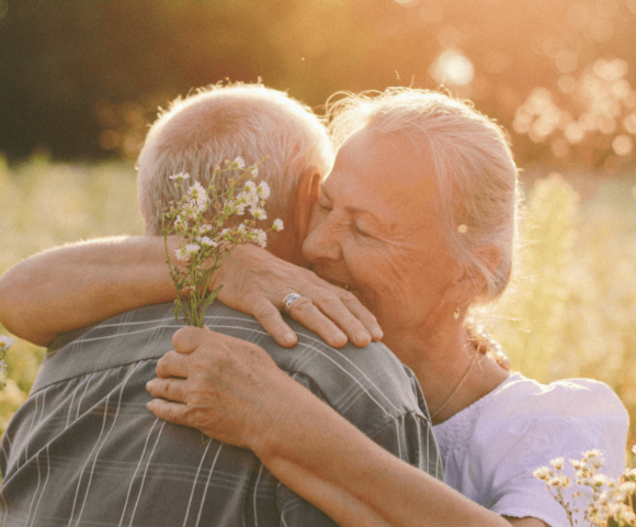 현존하는 부부 중 전 세계에서 가장 오랜 기간 결혼 생활을 이어온 브라질 부부가 85년의 세월 끝에 남편이 먼저 세상을 떠났다. 사진은 본 기사 내용과 무관. [사진=senioryta]
