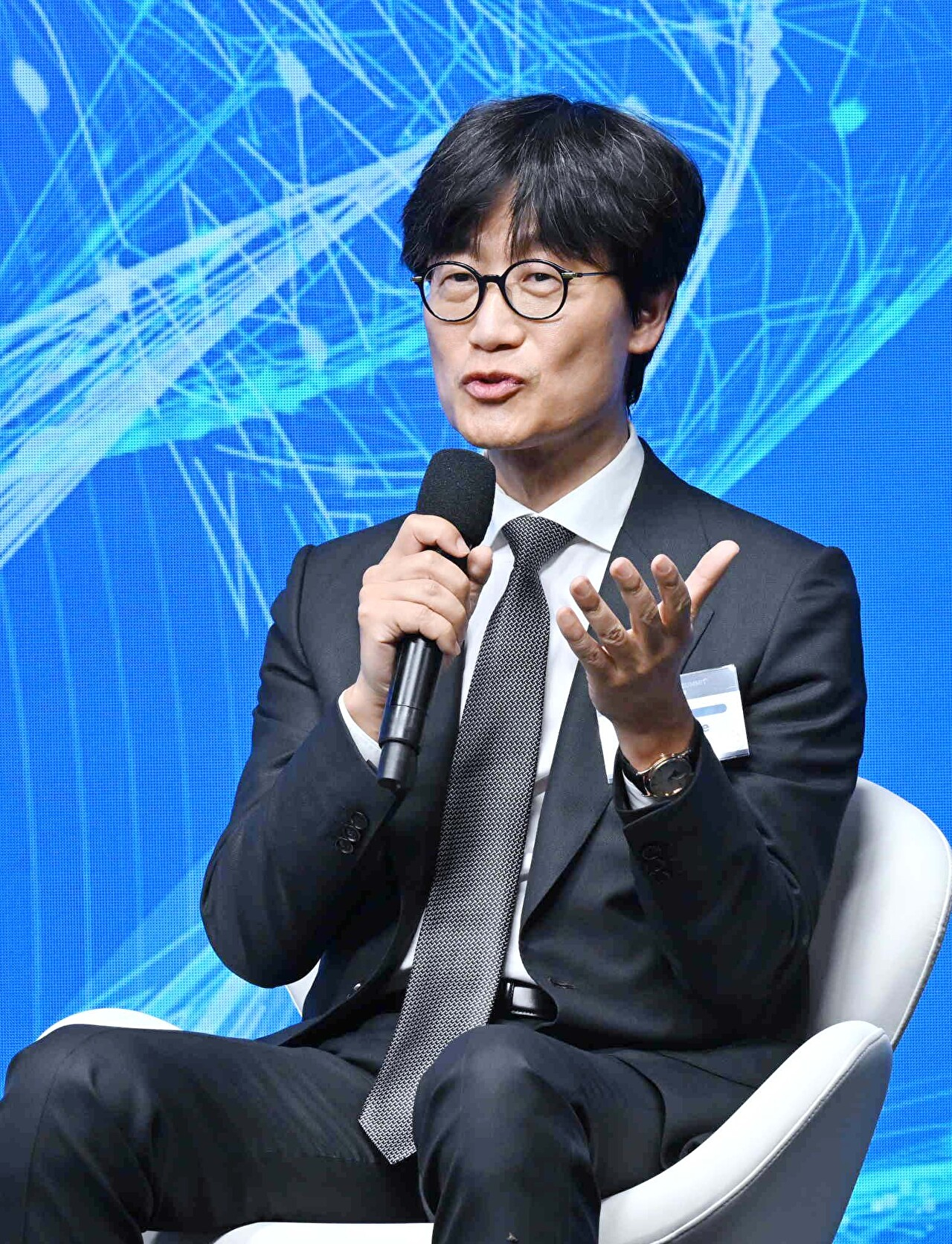 이해진 네이버 이사회 의장이 24일(현지시간) 미국 샌프란시스코 더 미드웨이에서 이재명 대통령이 참석한 '샌프란시스코 AI 서밋'에서 발언하고 있다. 2026.7.25. [사진=연합뉴스]