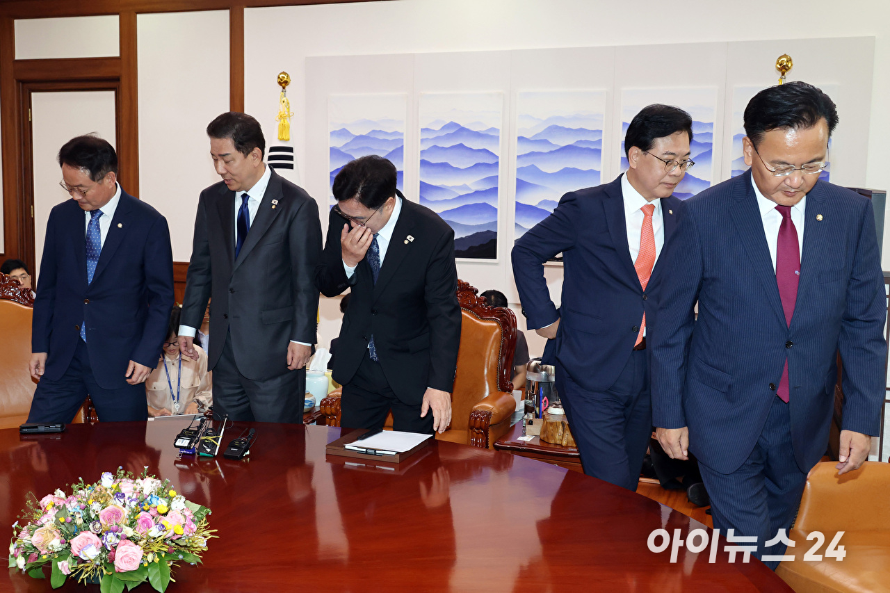 25일 서울 여의도 국회에서 열린 제429회국회(정기회) 제9차 본회의에서 박수민 국민의힘 의원이 정부조직법 일부개정법률안(대안)에 대한 무제한 토론(필리버스터)을 하고 있다. [사진=정소희 기자]