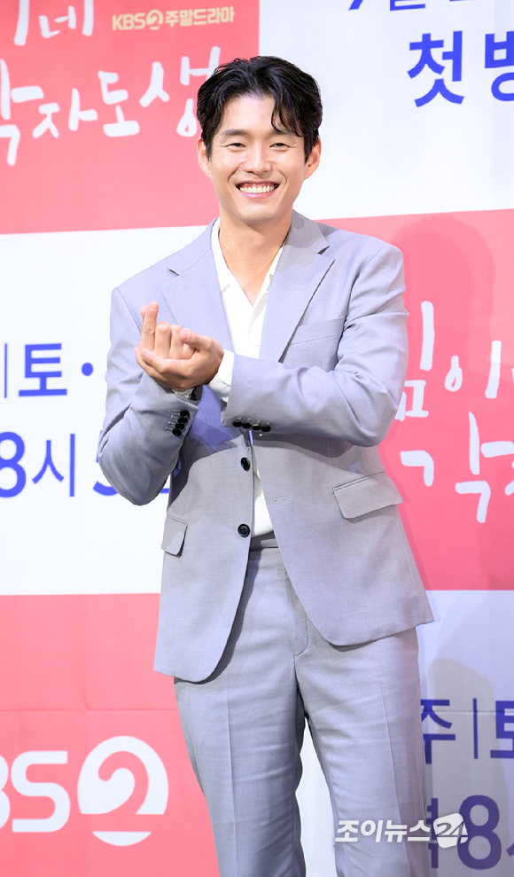 배우 하준이 12일 오후 서울 구로구 신도림동 라마다 서울 신도림에서 열린 KBS2 새 주말 드라마 '효심이네 각자도생'  제작발표회에 참석하고 있다. [사진=정소희 기자]