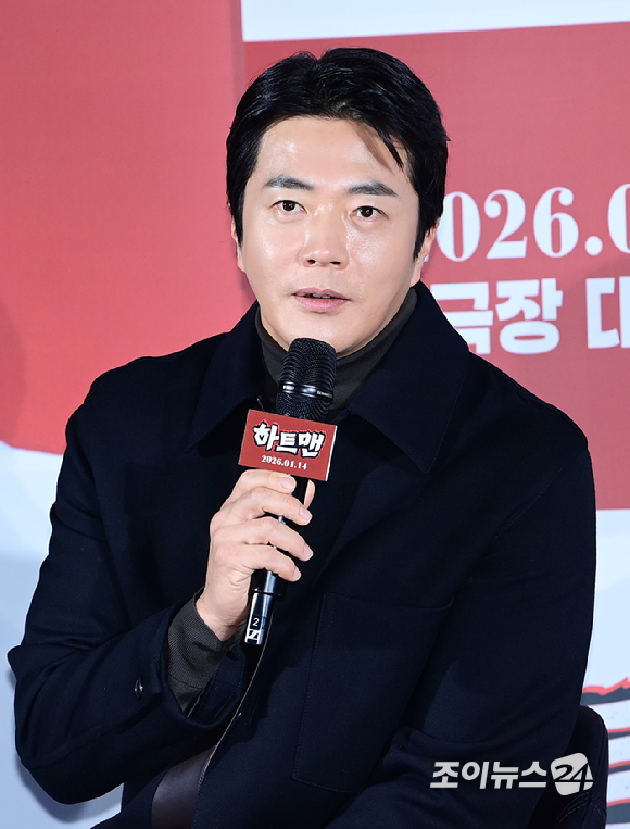 배우 권상우가 11일 오전 서울 광진구 자양동 롯데시네마 건대입구점에서 열린 영화 '하트맨'(감독 최원섭) 제작보고회에 참석하고 있다. [사진=정소희 기자]