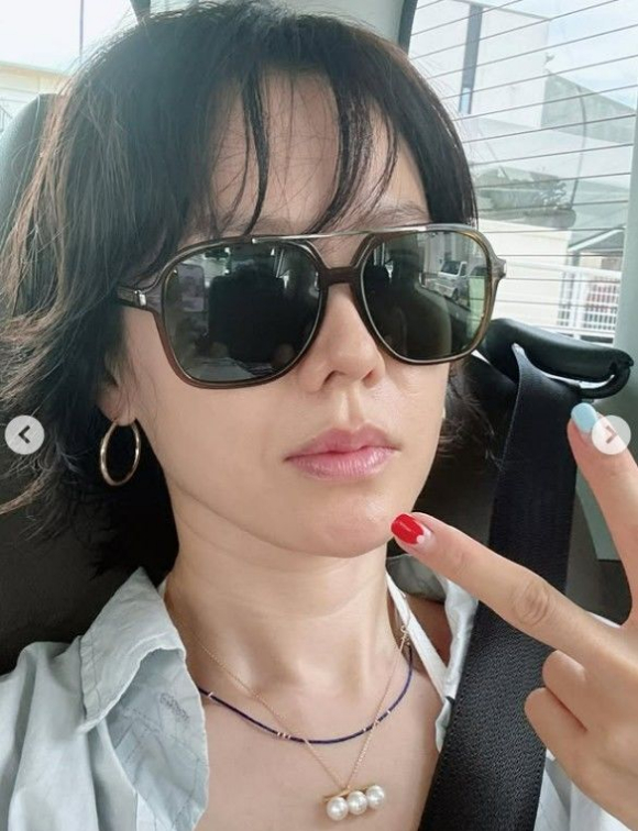 손예진 [사진=손예진 SNS]