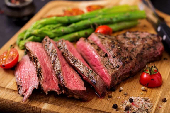 손님이 먹을 음식에 소변을 보고 침을 뱉은 것도 모자라 자신의 주요 부위에 문지른 뒤 서빙한 미국의 한 식당 종업원에게 징역형이 내려졌다. 사진은 본 기사 내용과 무관. [사진=픽사베이]