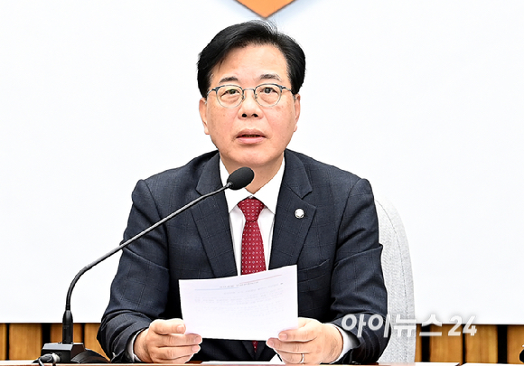 송언석 국민의힘 원내대표가 7일 오전 국회에서 열린 원내대책회의에서 발언하고 있다. [사진=곽영래 기자]