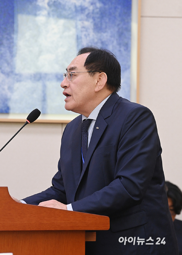 하형주 국민체육진흥공단 이사장이 21일 서울 여의도 국회 문화체육관광위원회에서 열린 대한체육회 등에 대한 국정감사에서 업무보고하고 있다. [사진=곽영래 기자]